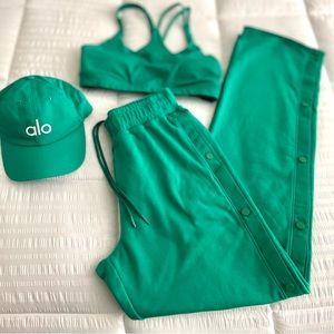 Alo set size medium great condition!